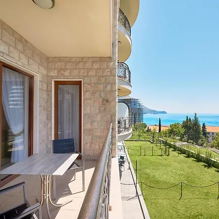Allende Budva